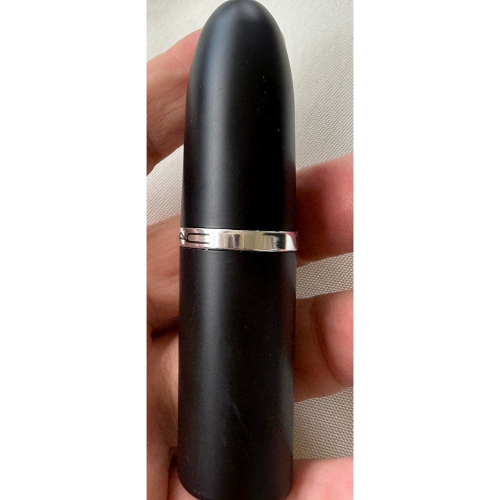 MAC MACximal Silky Matte Lipstick 617‎ Velvet Teddy Nude Beige AA3 Full Size